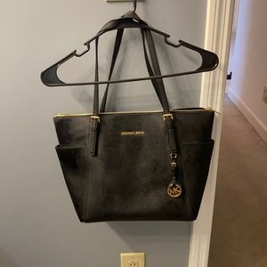 Black Michael Kors bag